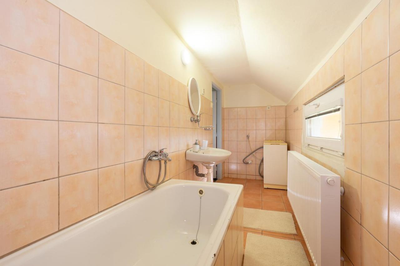 Apartmány Petra Hřensko Esterno foto